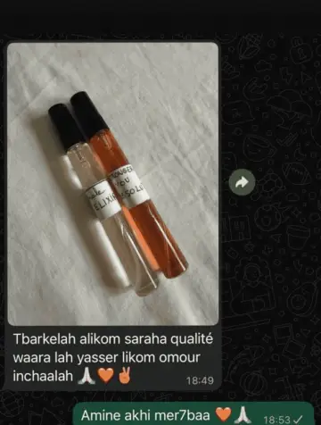 Message WhatsApp d'un client avec la photo de sa commande MYF
